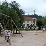 Pour 6 Avec Terrasse - La Chapelle-devant-bruyeres - Api-1-52-972 Bruyeres