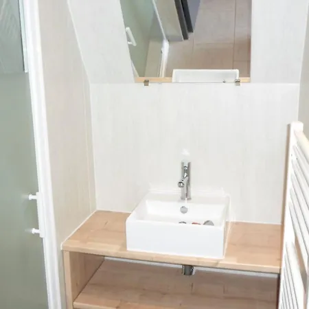 Pour 6 Avec Terrasse - La Chapelle-devant-bruyeres - Api-1-52-972 Kemp Bruyeres