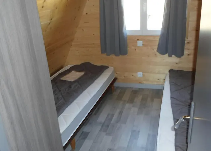 Pour 6 Avec Terrasse - La Chapelle-devant-bruyeres - Api-1-52-972 Kemp